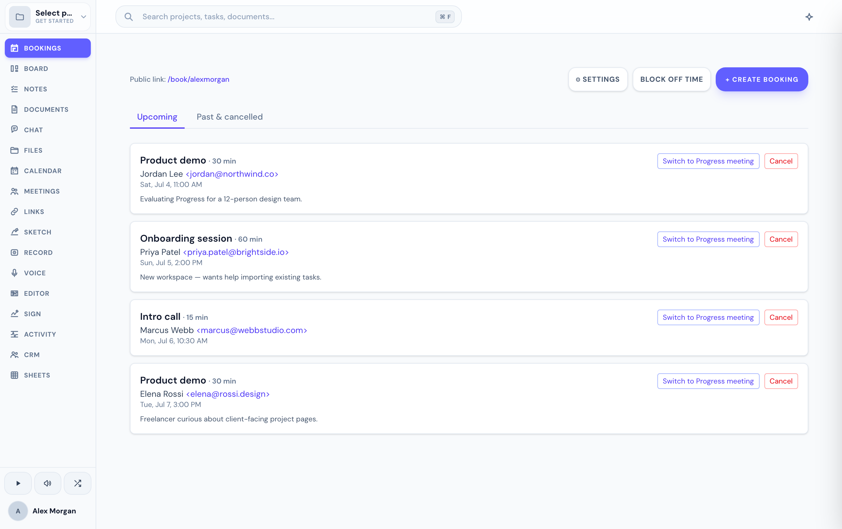 The Bookings dashboard — upcoming bookings, your public link, and quick actions.